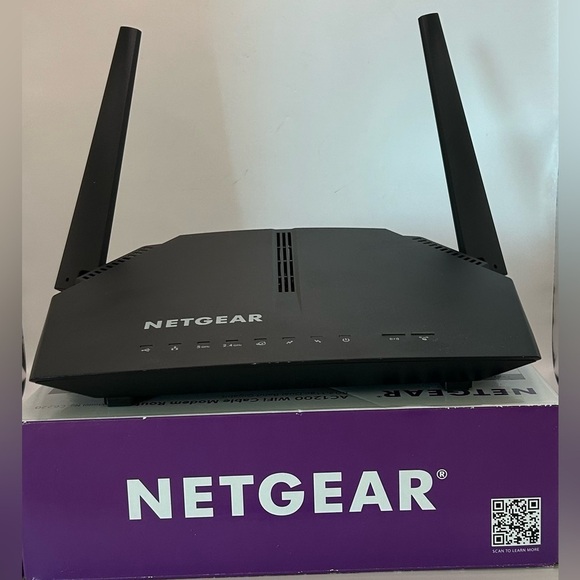 AC 1200 WiFi Cable Modem Router - 802.11 ac Dual Band Gigabit - Up to 340 Mbps - Picture 1 of 16